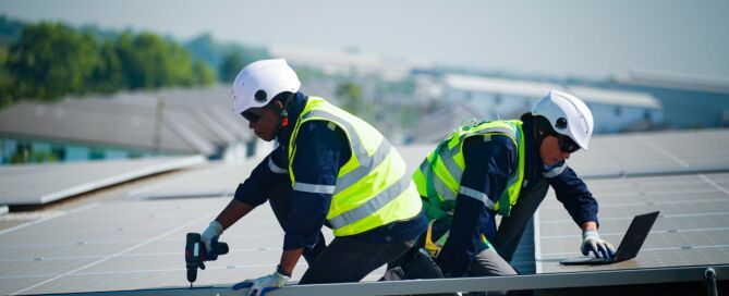 Five Suggestions for Choosing the Right Commercial Roofers in Ft. Lauderdale 8 Commercial Roofers