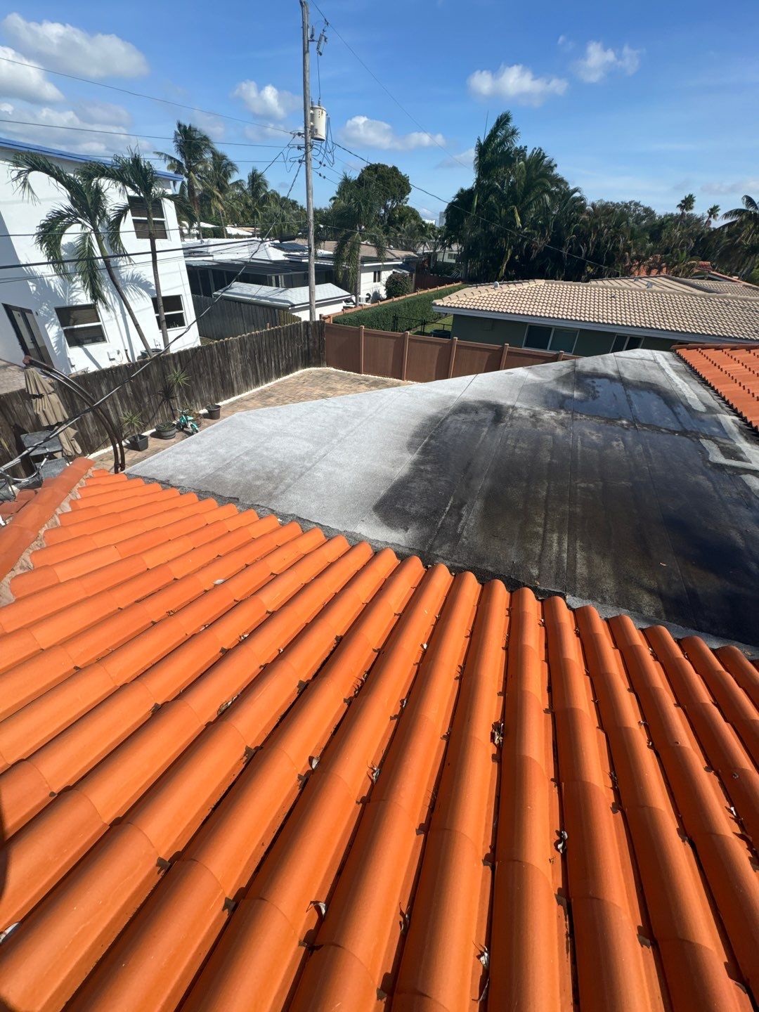luxury roof installation in Fort lauderdale