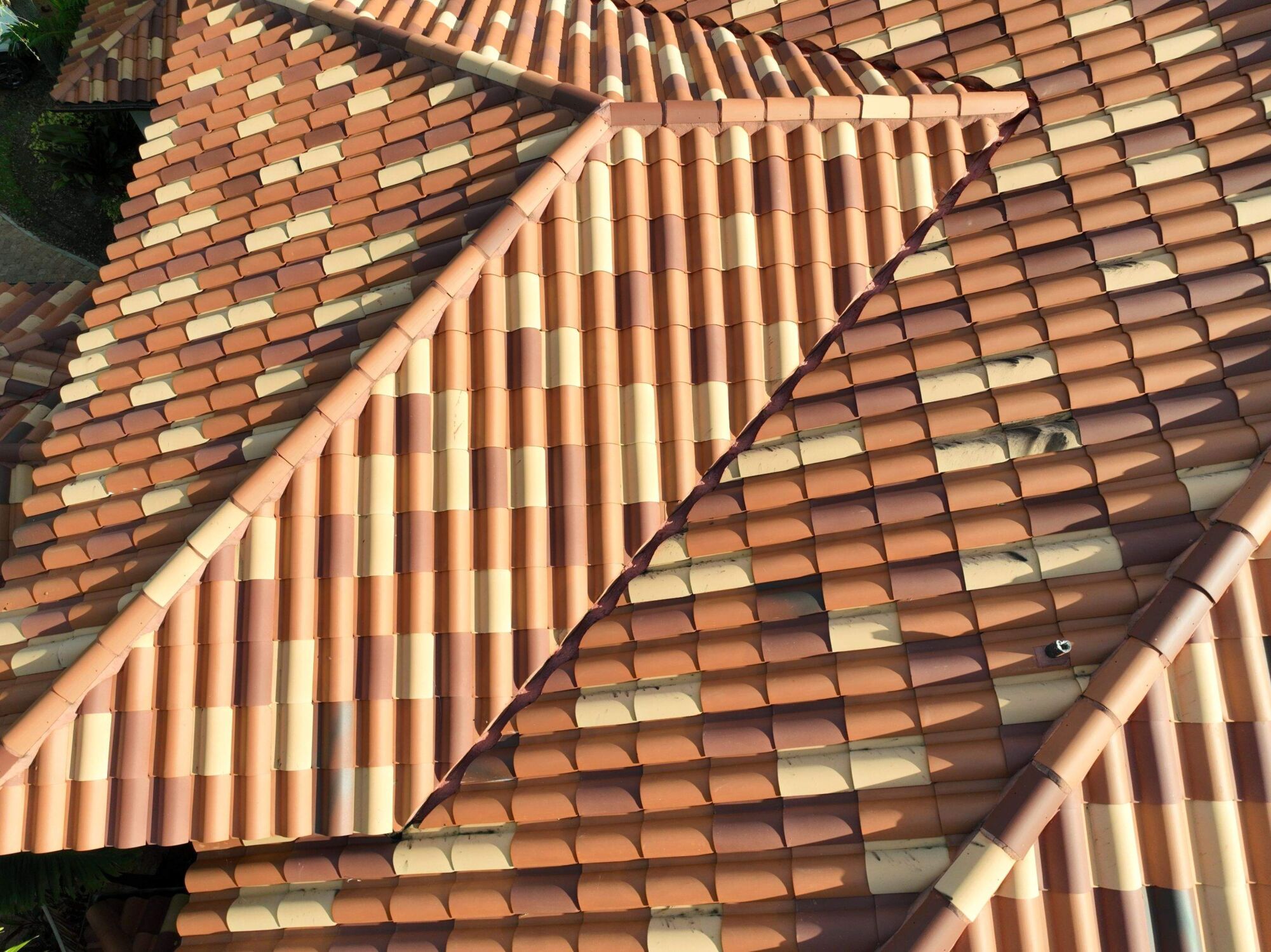 Commercial and Residential Roofing Company in Pinecrest 2 Premium Roof Repair and Installation in Pinecrest