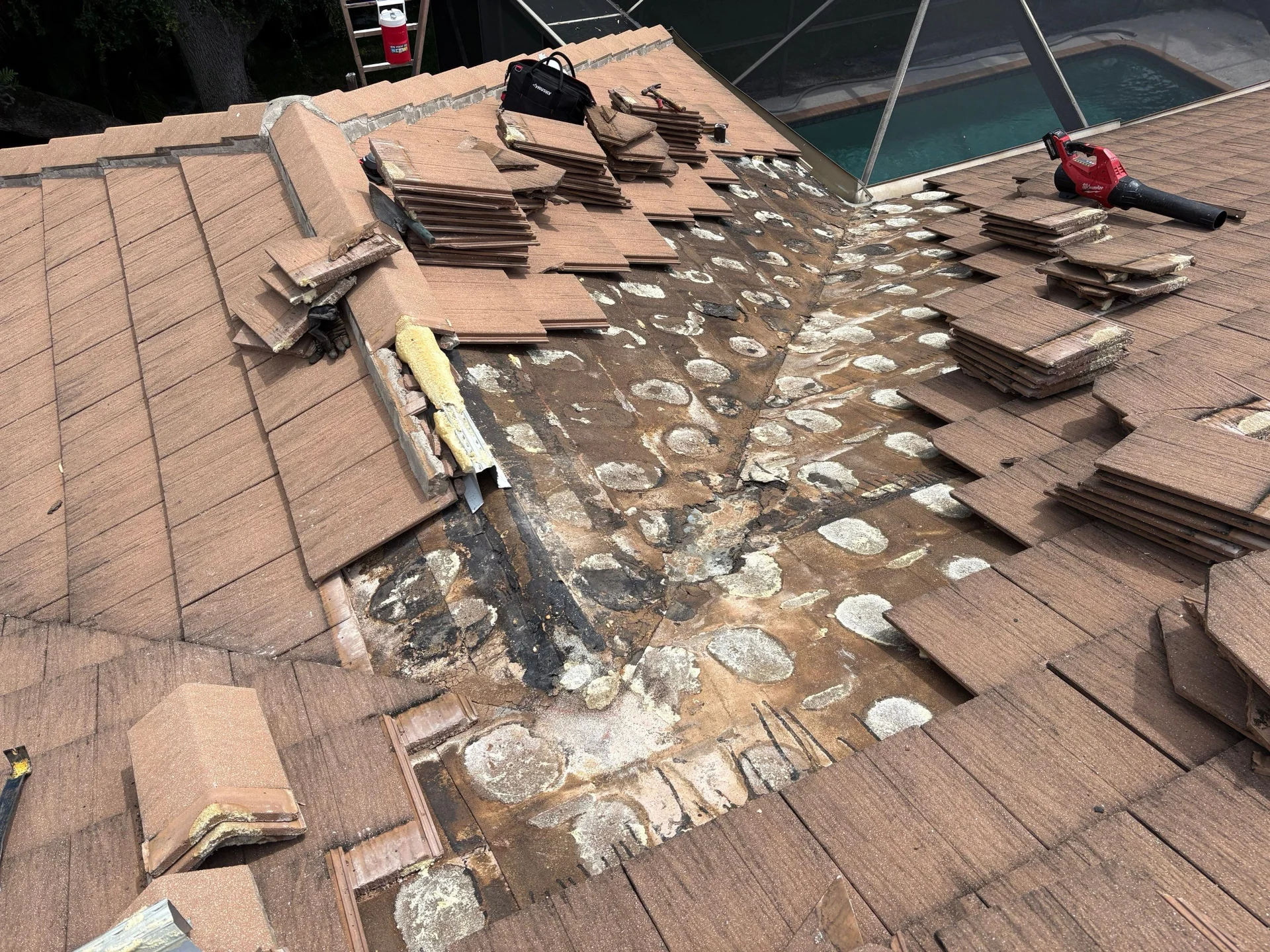 Roof Repairs Commercial Roofing