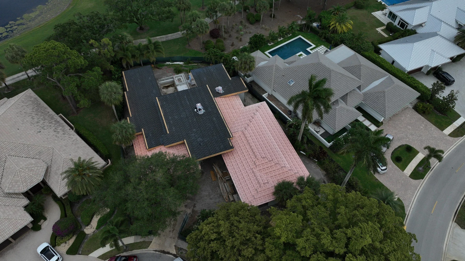Roof Replacement – Re-Roofing Commercial Roofing